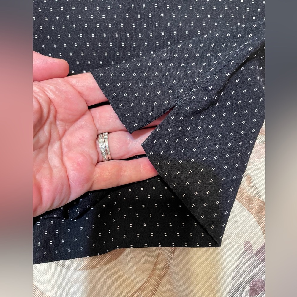 Women’s Stretchy Bermuda Short - Picture 6 of 6